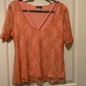 Venus Peach Lace With Liner Underneath Top. XL Short Sleeve. NWOT